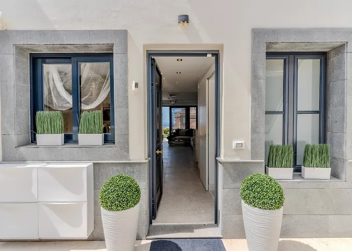 Apartamento Charming Semi- Detached In Mirador Del Duque